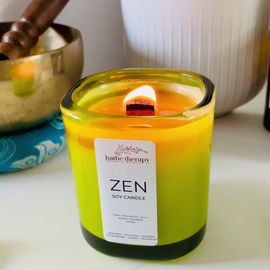 Aromatherapy Candle with wood wick 